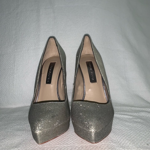 BCBGMAXAZRIA Silver Platform Pointed Stiletto - Picture 2 of 4